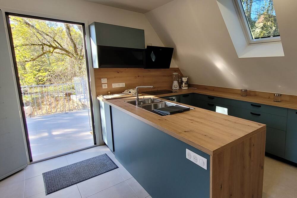 Photo of Kitchen in Saint-Leon-sur-Vezere