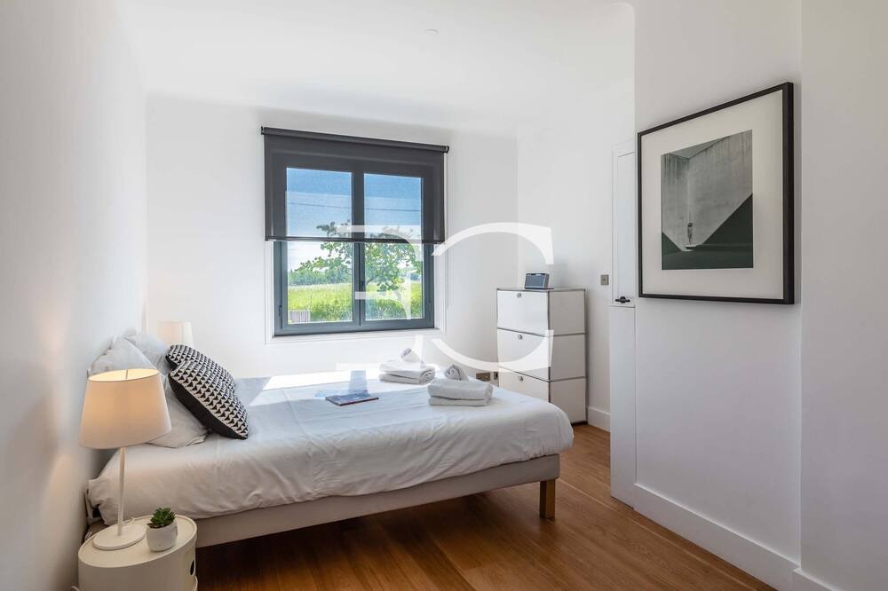 Photo of Bedroom in Arbonne