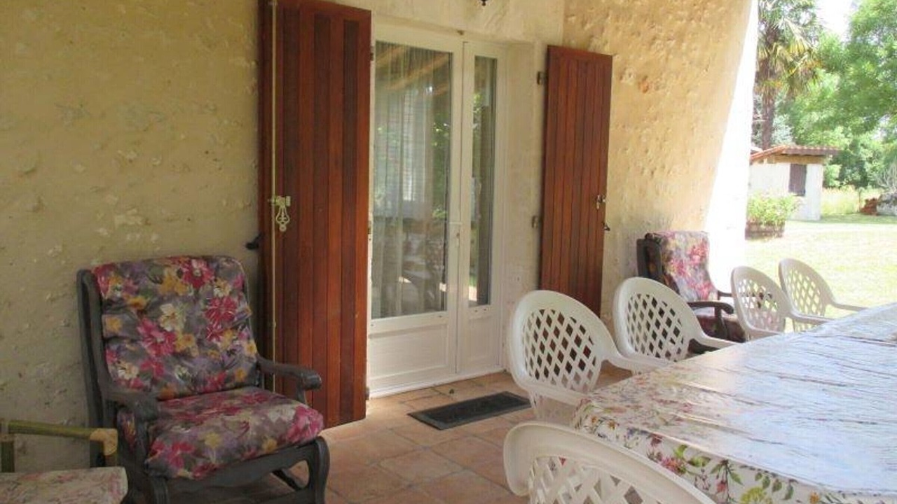 Photo of Outdoor in Bonnes