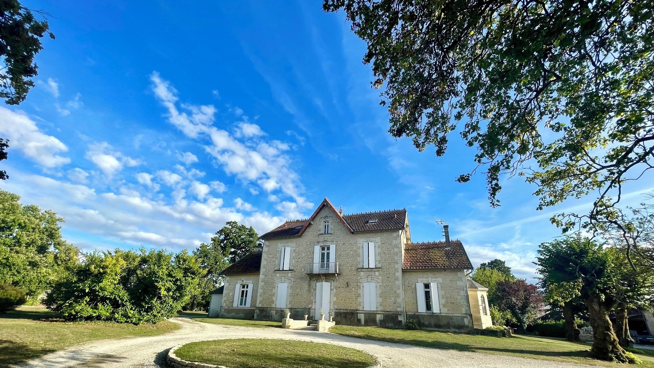 Photo of Outdoor in Aulnay