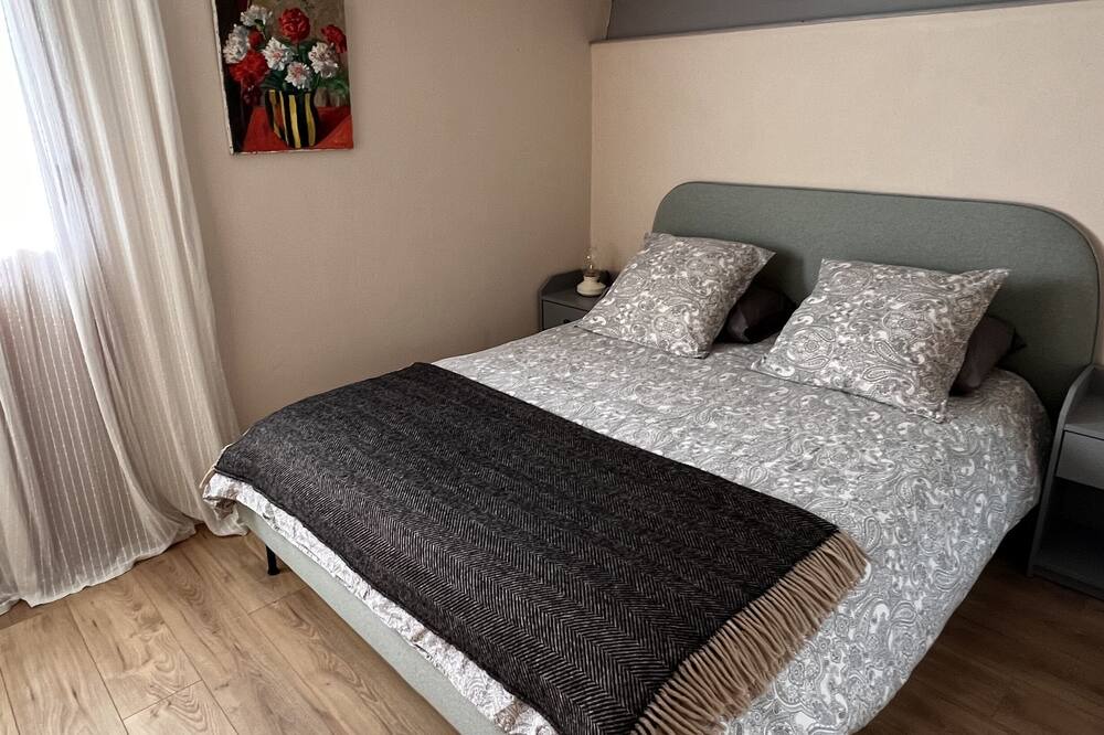 Photo of Bedroom in Montcaret