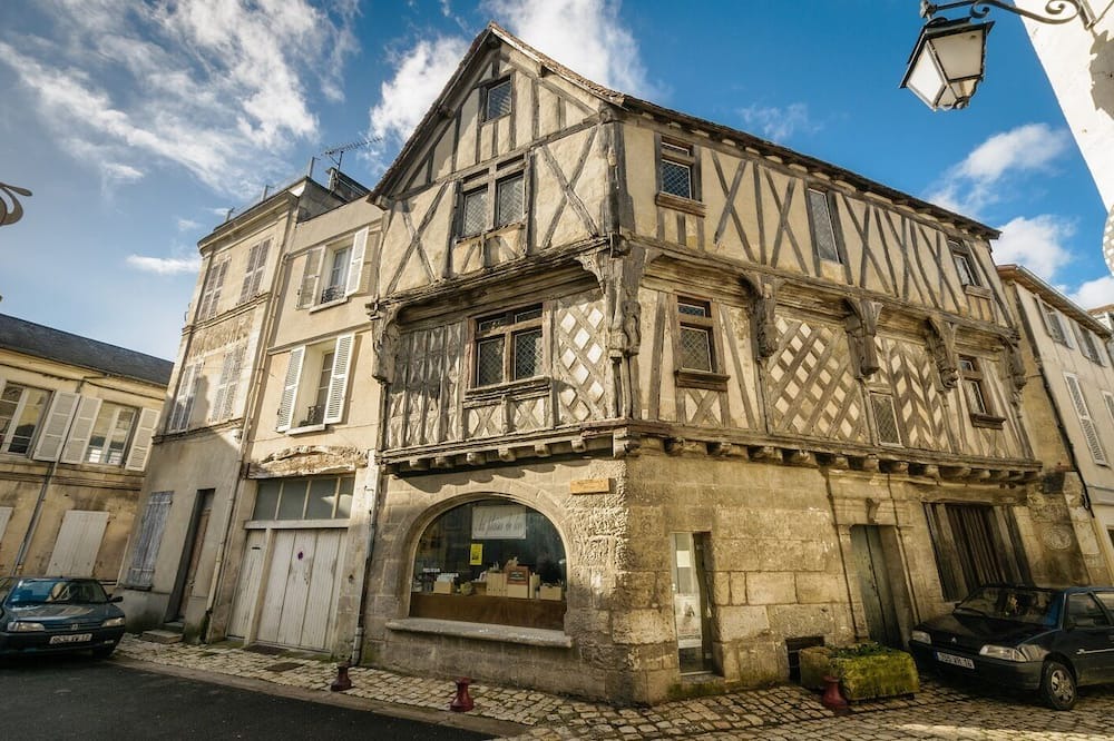 Photo of Others in Cognac