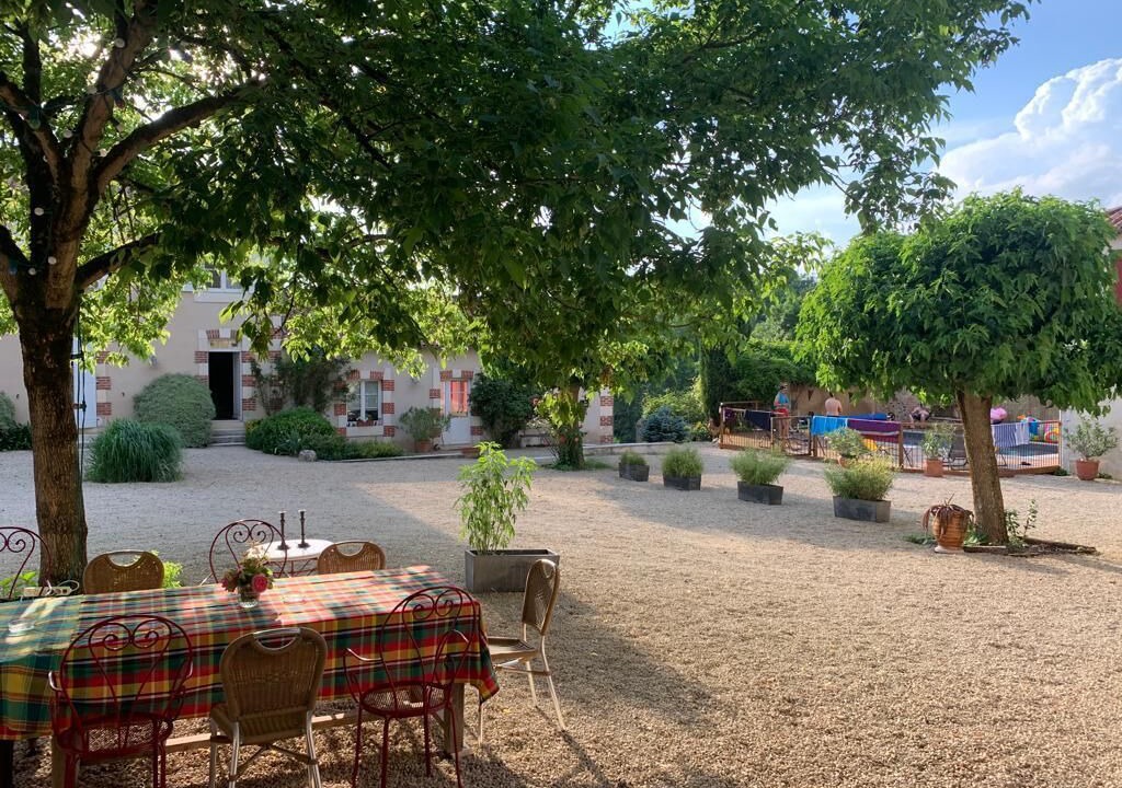 Photo of Outdoor in Persac