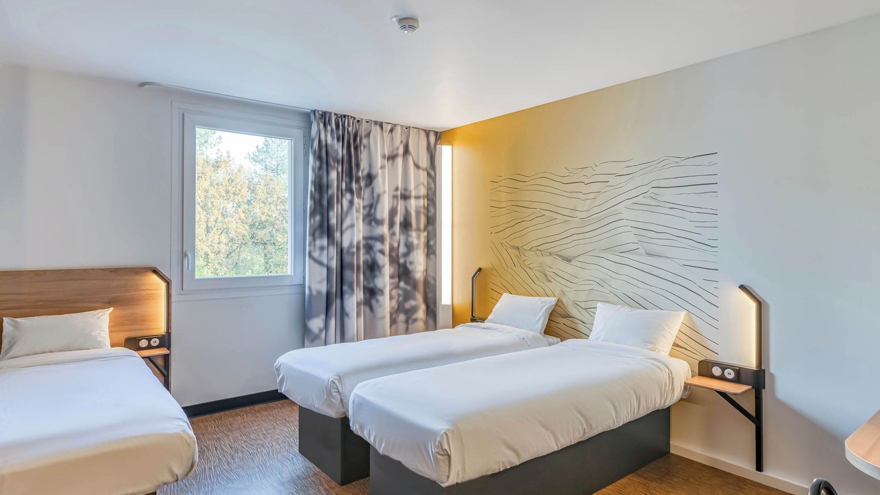 Photo of Bedroom in Saint-Andre-de-Cubzac