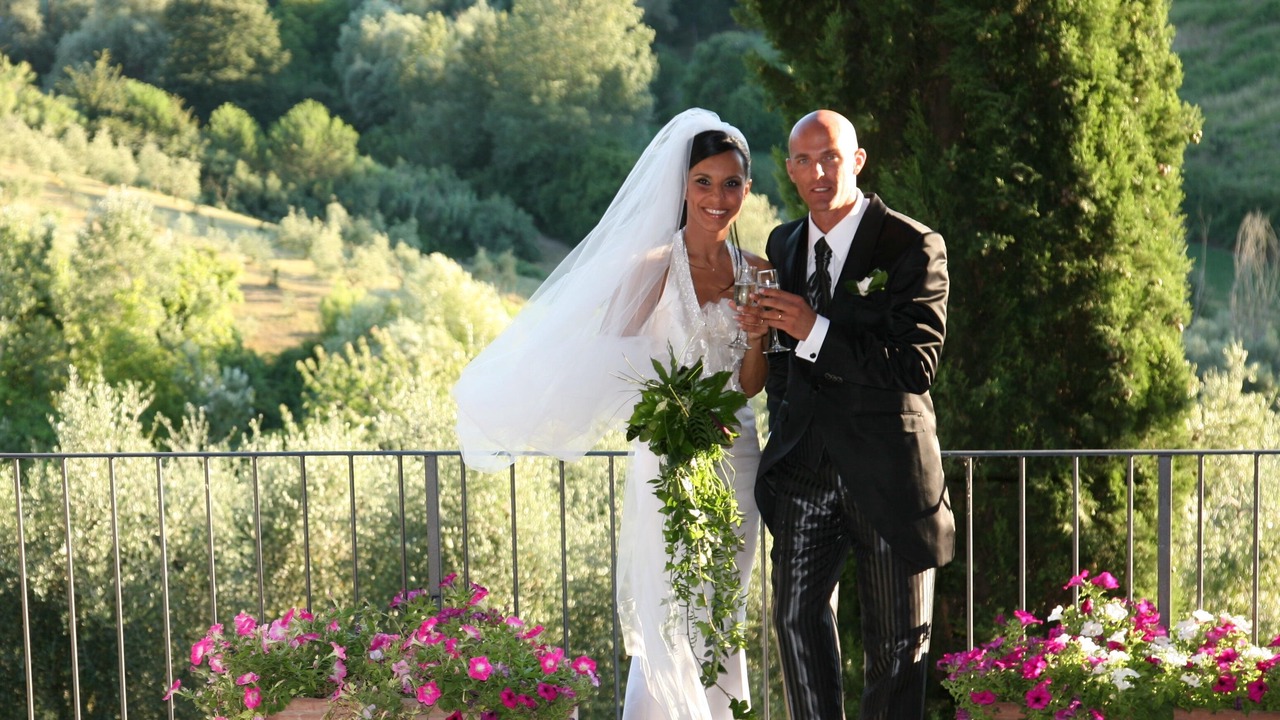 Photo of Outdoor in Lari