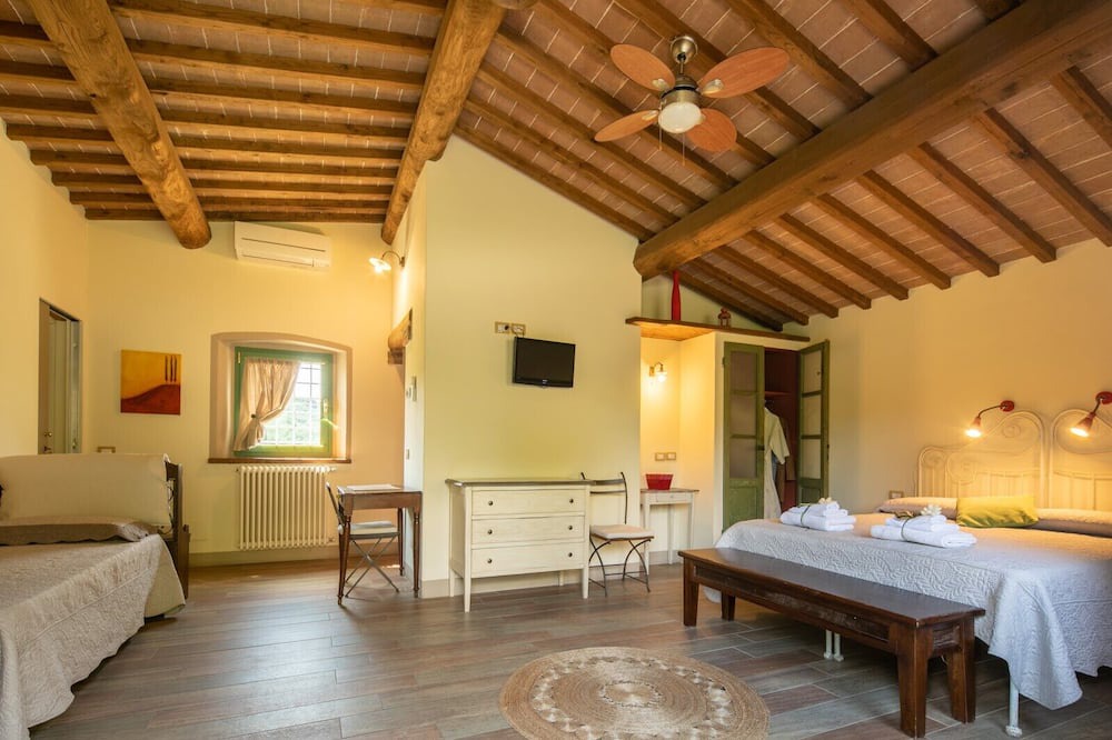 Photo of Bedroom in Carmignano