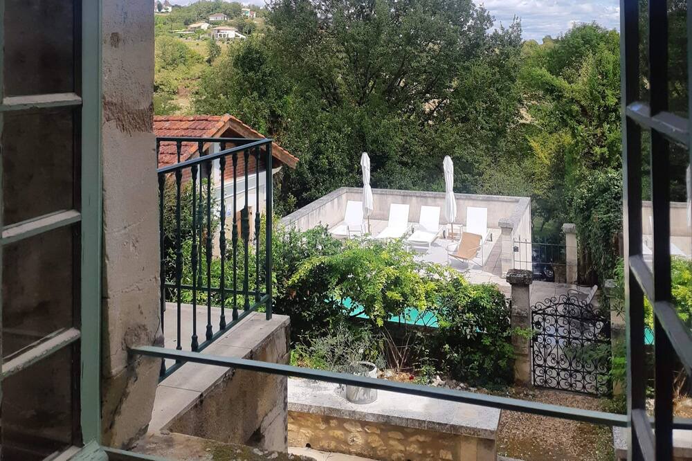 Photo of Outdoor in Montagrier