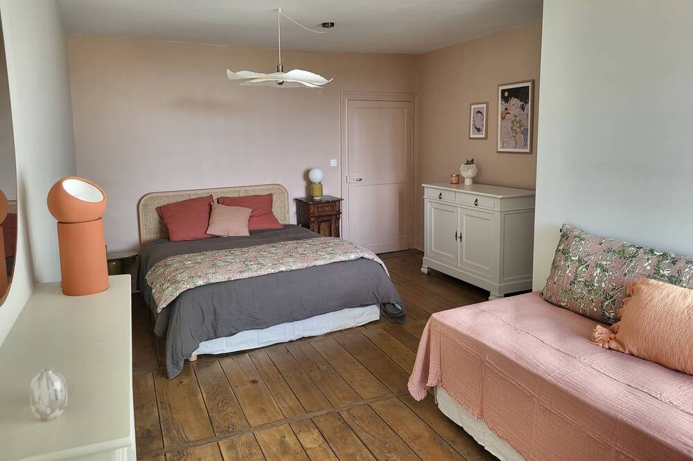 Photo of Bedroom in Montagrier