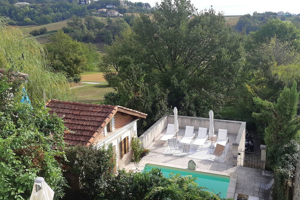 Photo of Outdoor in Montagrier