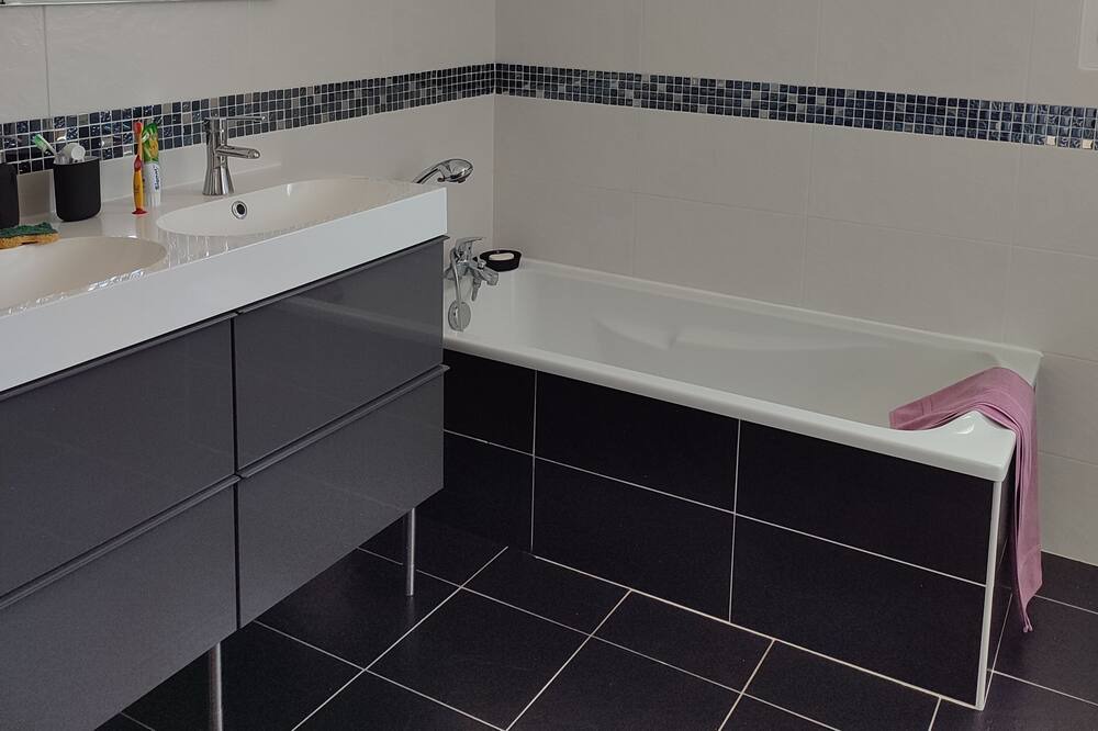 Photo of Bathroom in Bassussarry