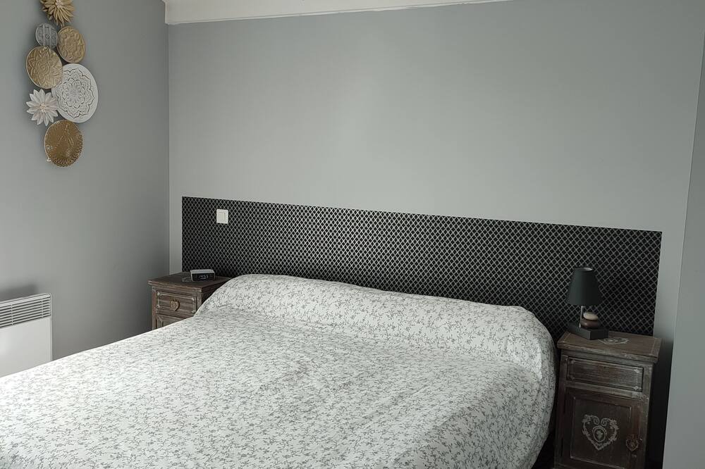 Photo of Bedroom in Bassussarry