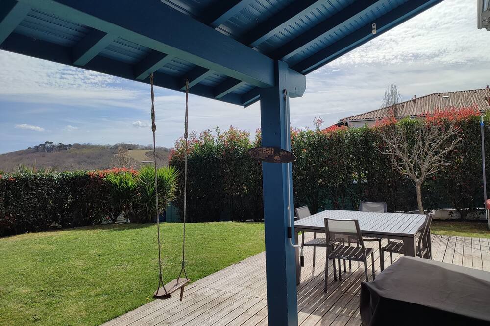 Photo of Outdoor in Bassussarry