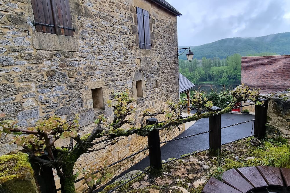 Photo of Outdoor in Saint-Vincent-de-Cosse