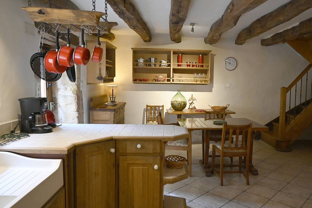 Photo of Kitchen in Saint-Vincent-de-Cosse