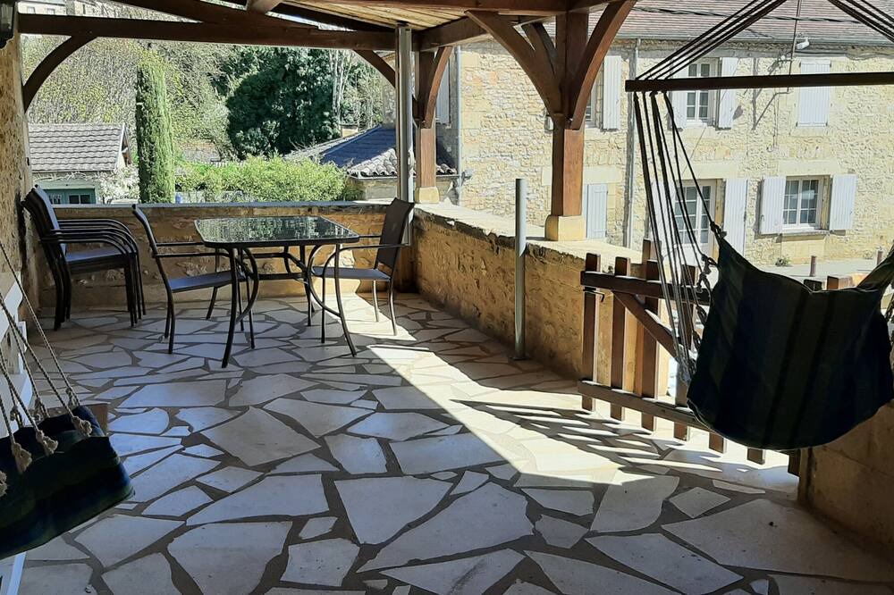 Photo of Outdoor in Cenac-et-Saint-Julien