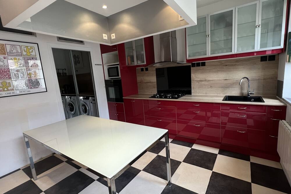 Photo of Kitchen in Rions