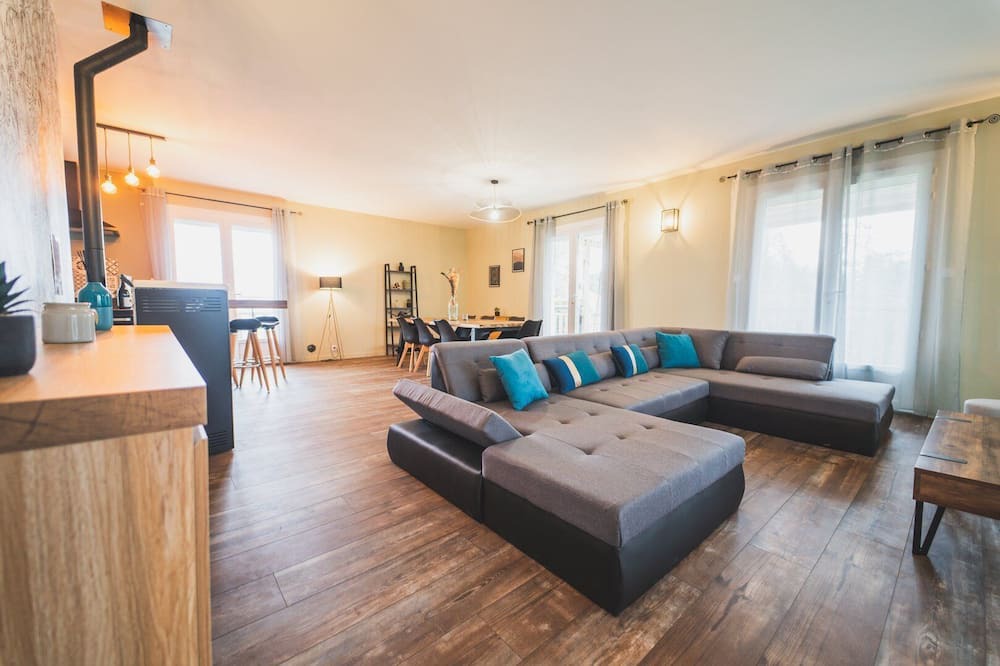 Photo of Livingroom in Poitiers