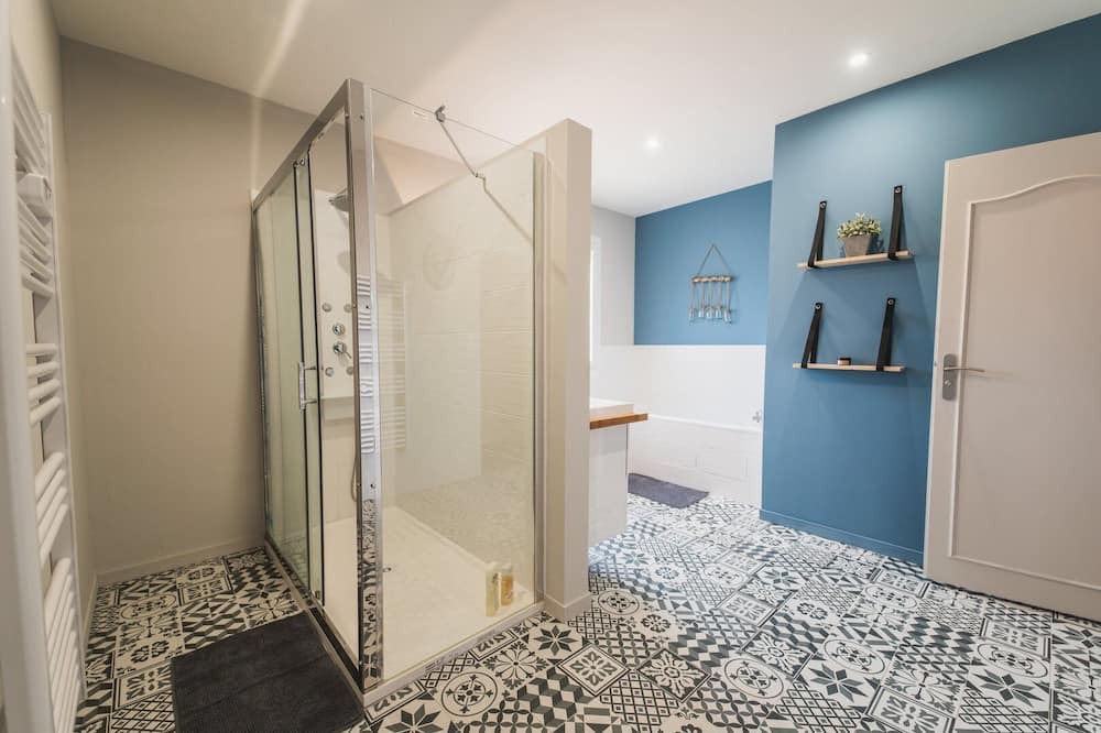 Photo of Bathroom in Poitiers