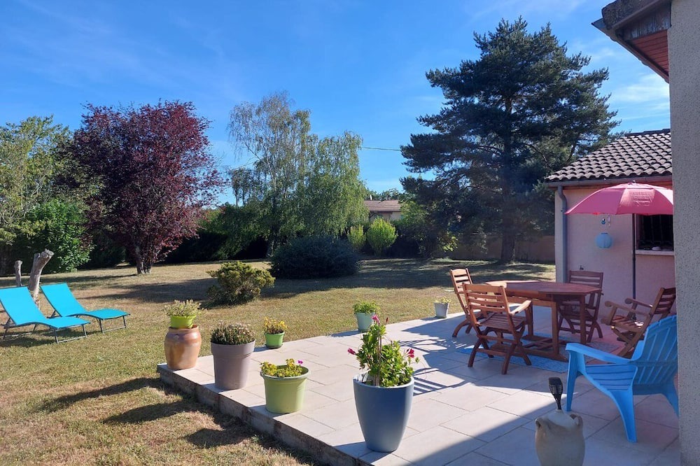 Photo of Outdoor in Saint-Benoit