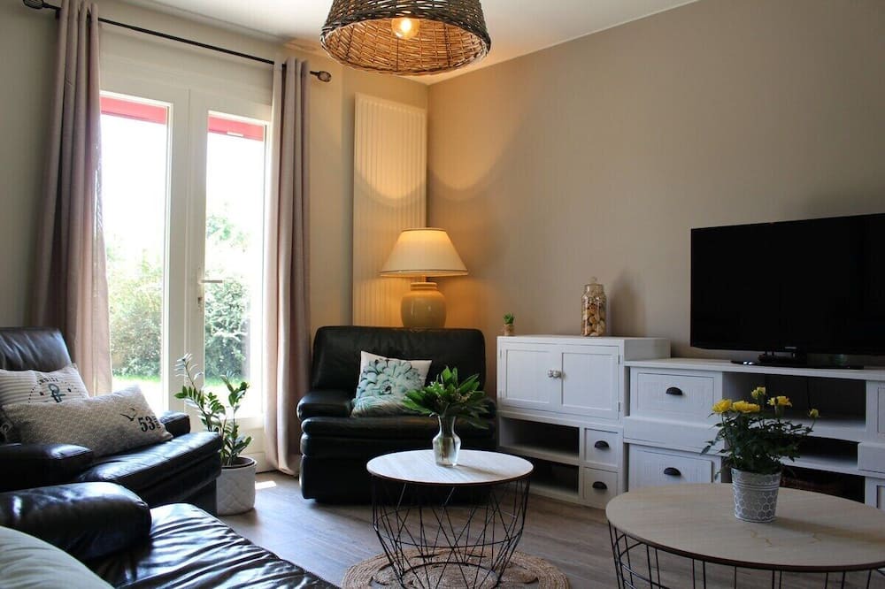 Photo of Livingroom in Saint-Benoit