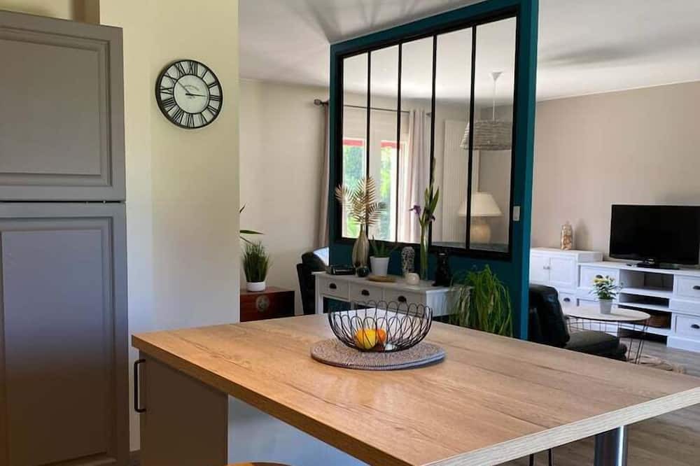 Photo of Kitchen in Saint-Benoit