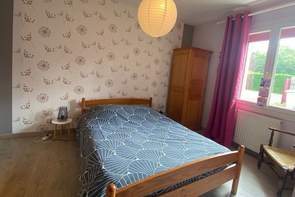 Photo of Bedroom in Saint-Benoit