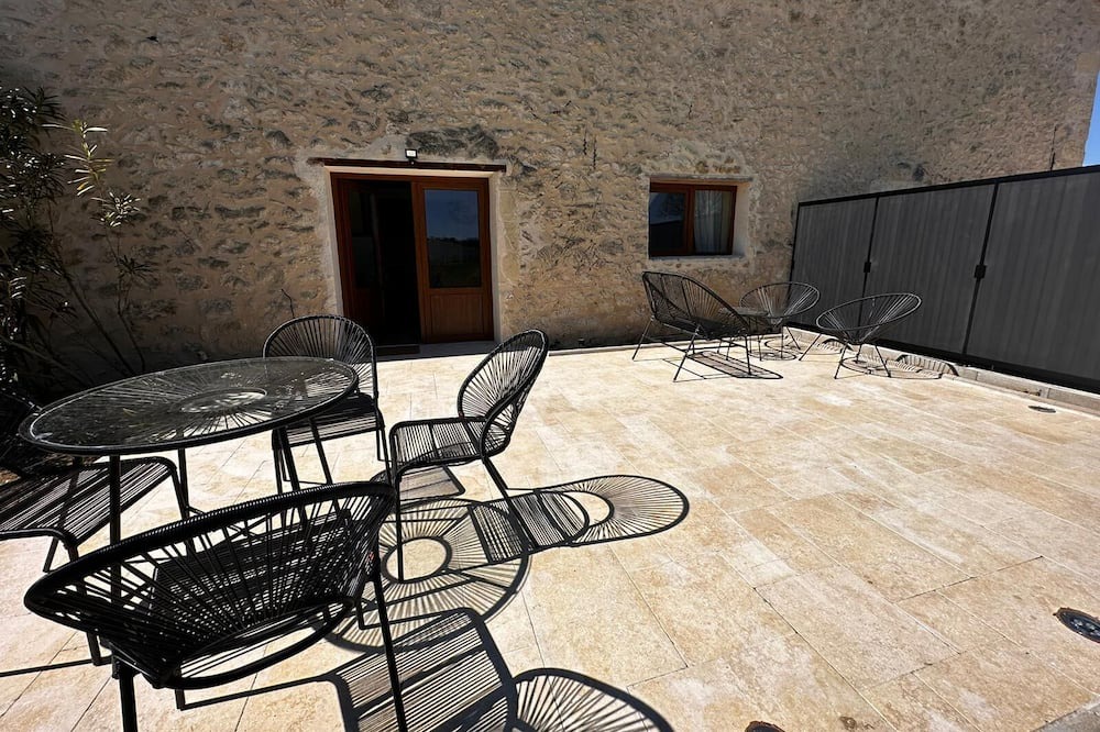 Photo of Patio Balcony in Blasimon