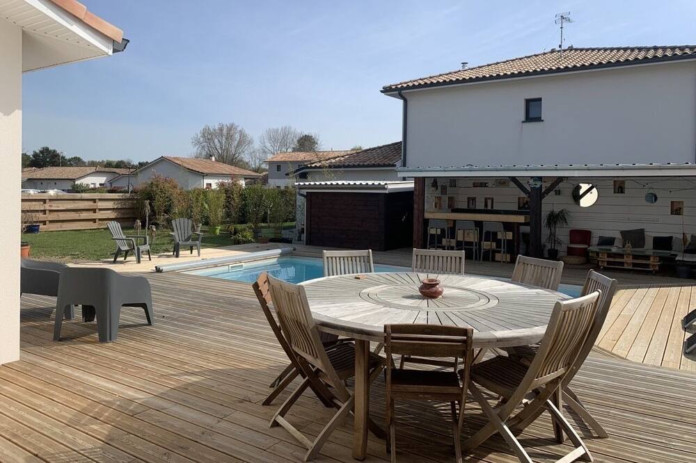Photo of Outdoor in Tosse