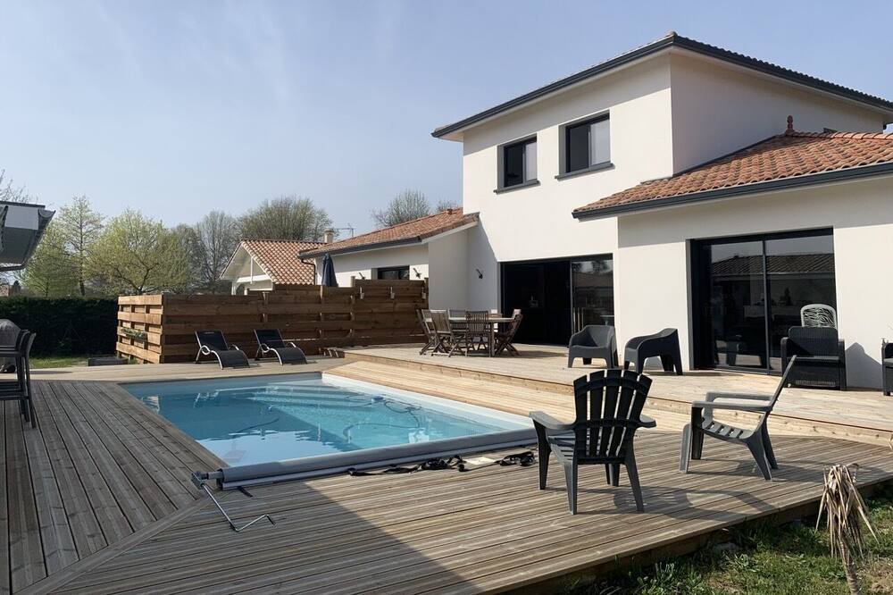 Photo of Outdoor in Tosse