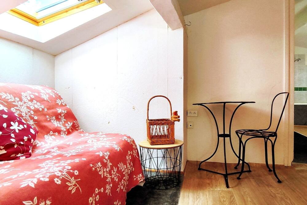 Photo of Bedroom in Javrezac