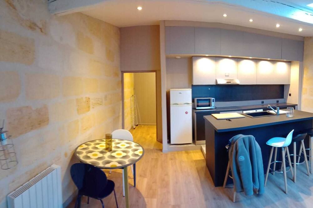 Photo of Kitchen in Bordeaux Golden Triangle