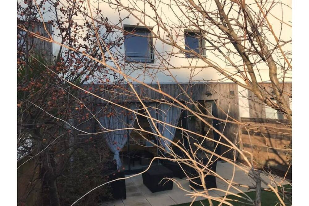 Photo of Outdoor in LHoumeau