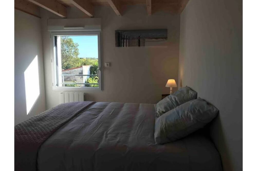 Photo of Bedroom in LHoumeau
