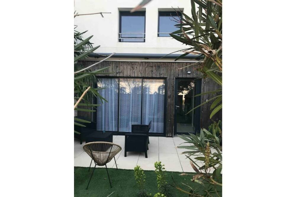 Photo of Outdoor in LHoumeau