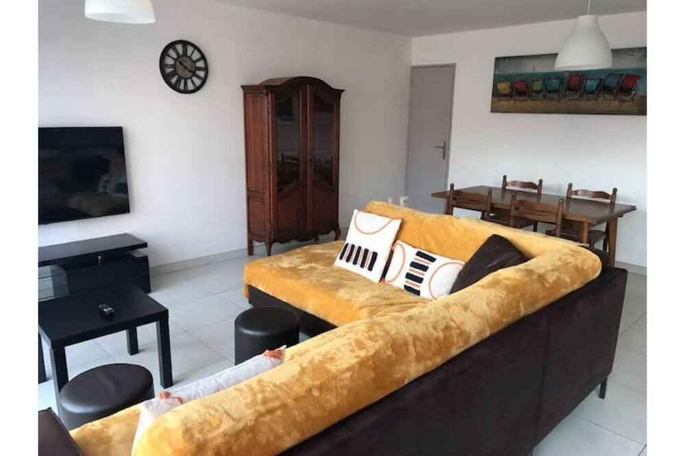 Photo of Livingroom in LHoumeau