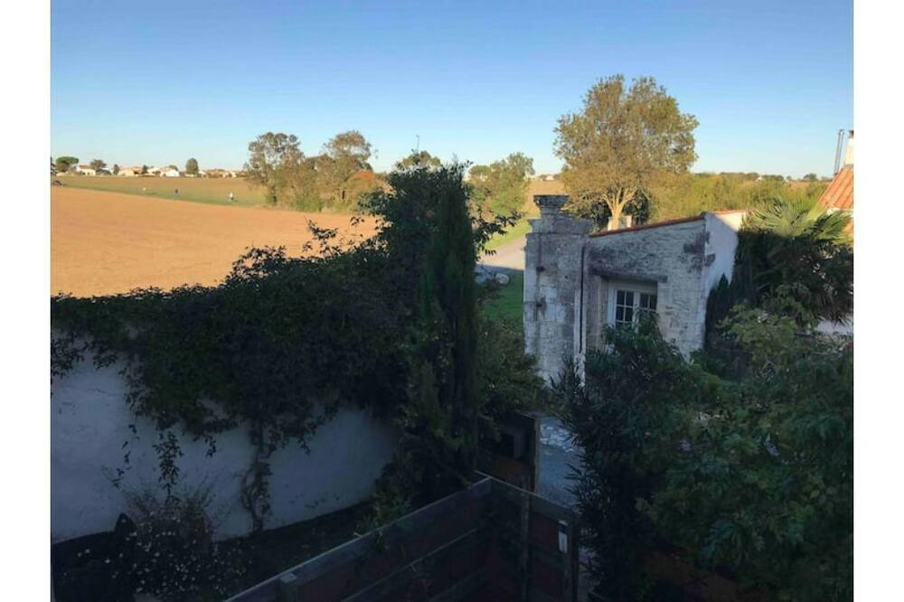 Photo of Others in LHoumeau