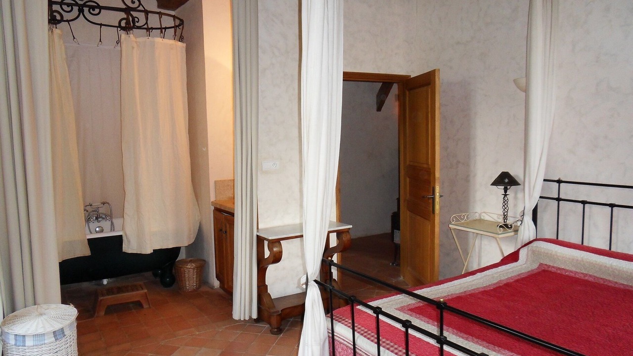 Photo of Others in Hautefort