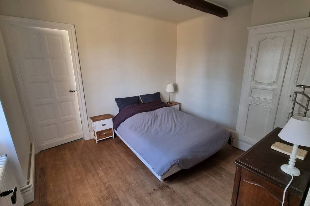 Photo of Bedroom in Saint-Vincent-de-Cosse