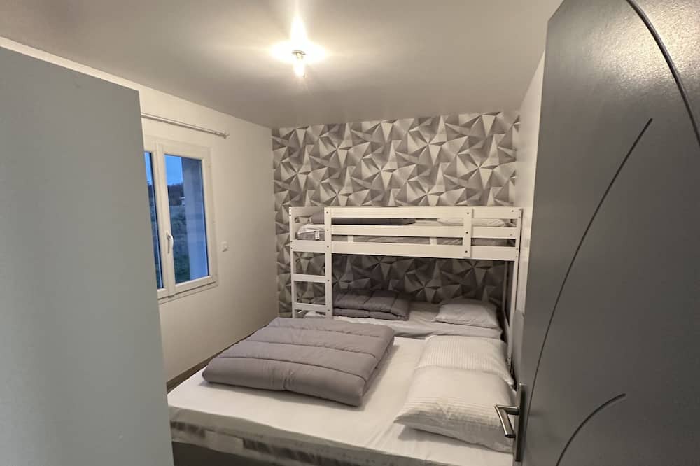 Photo of Bedroom in Saint-Georges-les-Baillargeaux