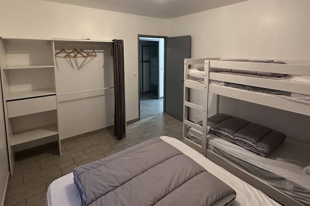 Photo of Bedroom in Saint-Georges-les-Baillargeaux