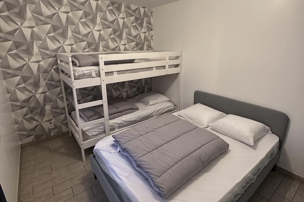 Photo of Bedroom in Saint-Georges-les-Baillargeaux