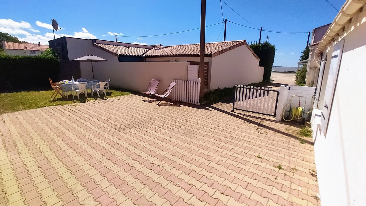 Photo of Outdoor in Port-des-Barques