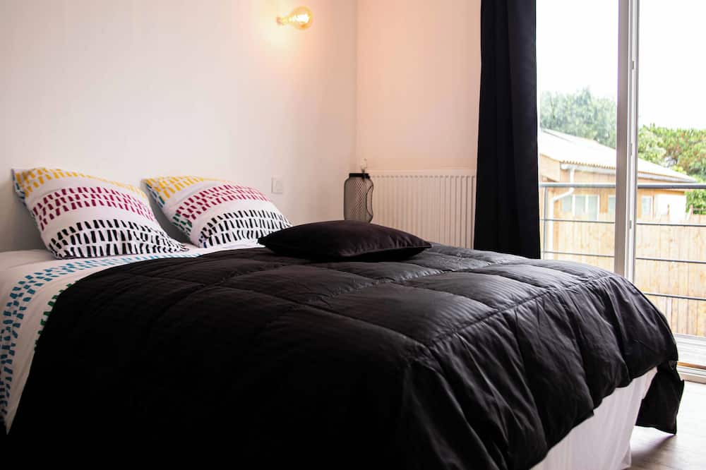 Photo of Bedroom in Cenon