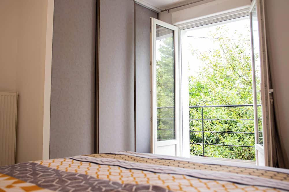 Photo of Bedroom in Cenon