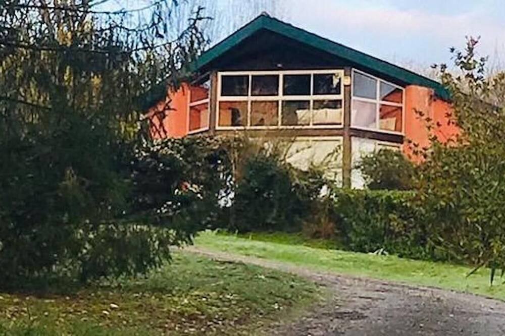 Photo of Outdoor in Saint-Hilaire-de-Lusignan