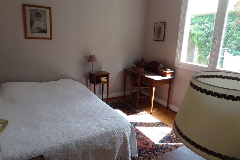 Photo of Bedroom in Saint-Geours-de-Maremne