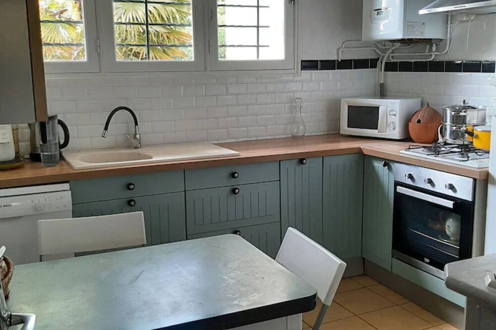 Photo of Kitchen in Saint-Geours-de-Maremne