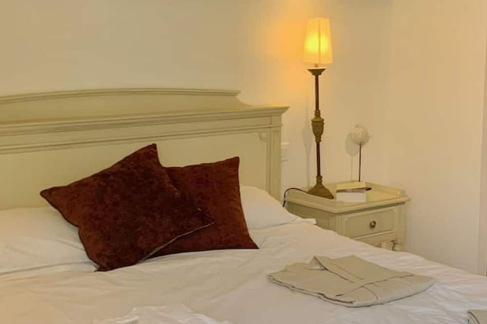 Photo of Bedroom in Bardou