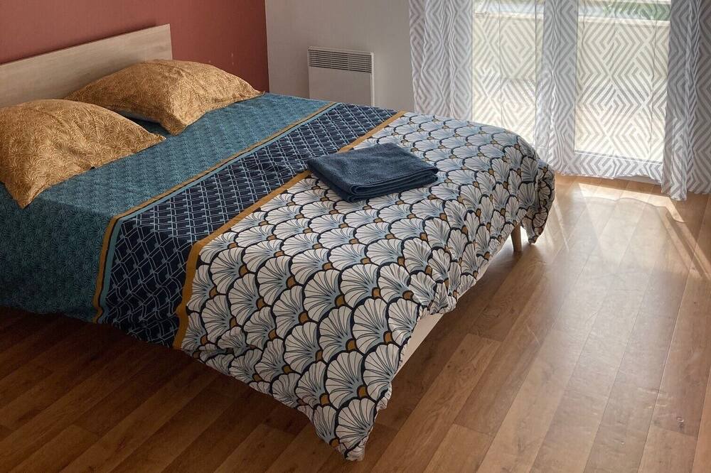 Photo of Bedroom in Puilboreau