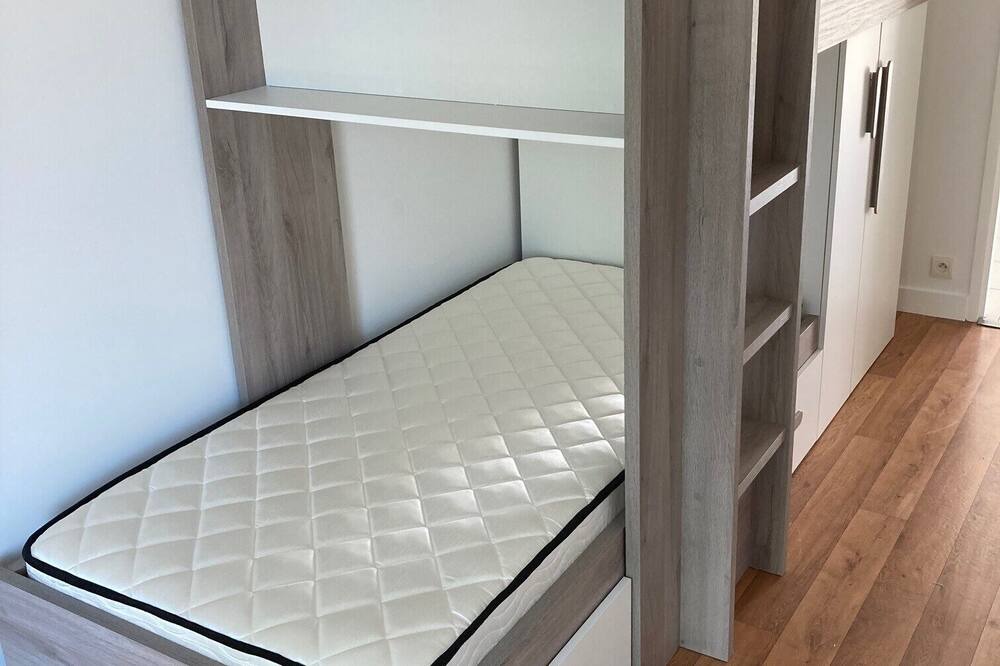 Photo of Bedroom in Puilboreau